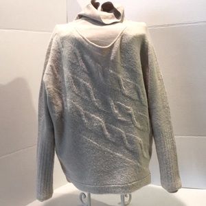 💕💕NWOT  NEW  DIRECTION WEEKEND SWEATER SZ S 💕💕